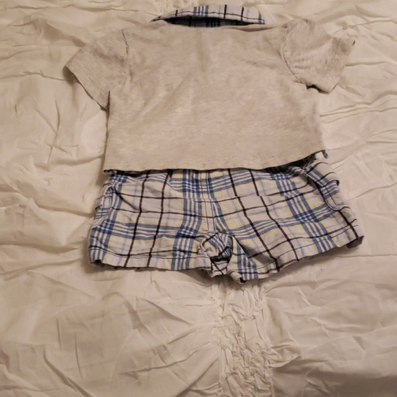 The Children's Place Short Set, 6-9M - Picture 2 of 5